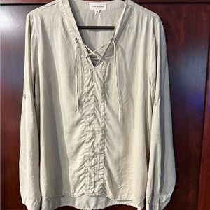Anthropologie Cloth & Stone Cream Ruched Blouse with Mandarin Collar